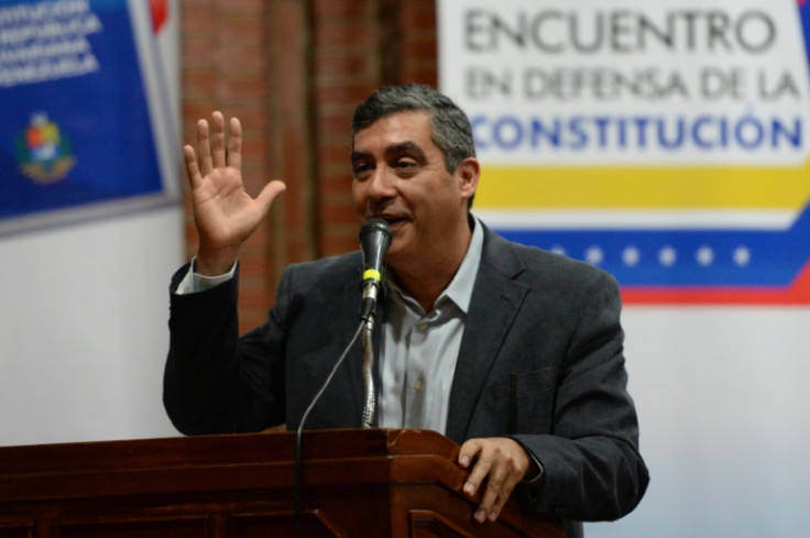 El ex ministro del Interior y de Justicia de Venezuela, Miguel Rodríguez Torres, quien acaba de salir de prisión, se ve aquí dando un discurso en Caracas en 2017.