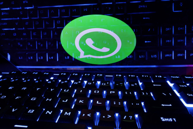 La ilustración muestra el logotipo de Whatsapp