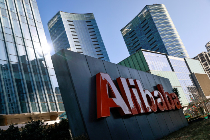 El logo de Alibaba Group se ve en su oficina en Beijing