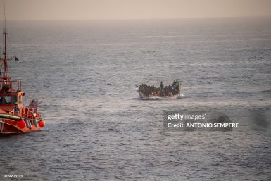 Migrantes en Cayuco