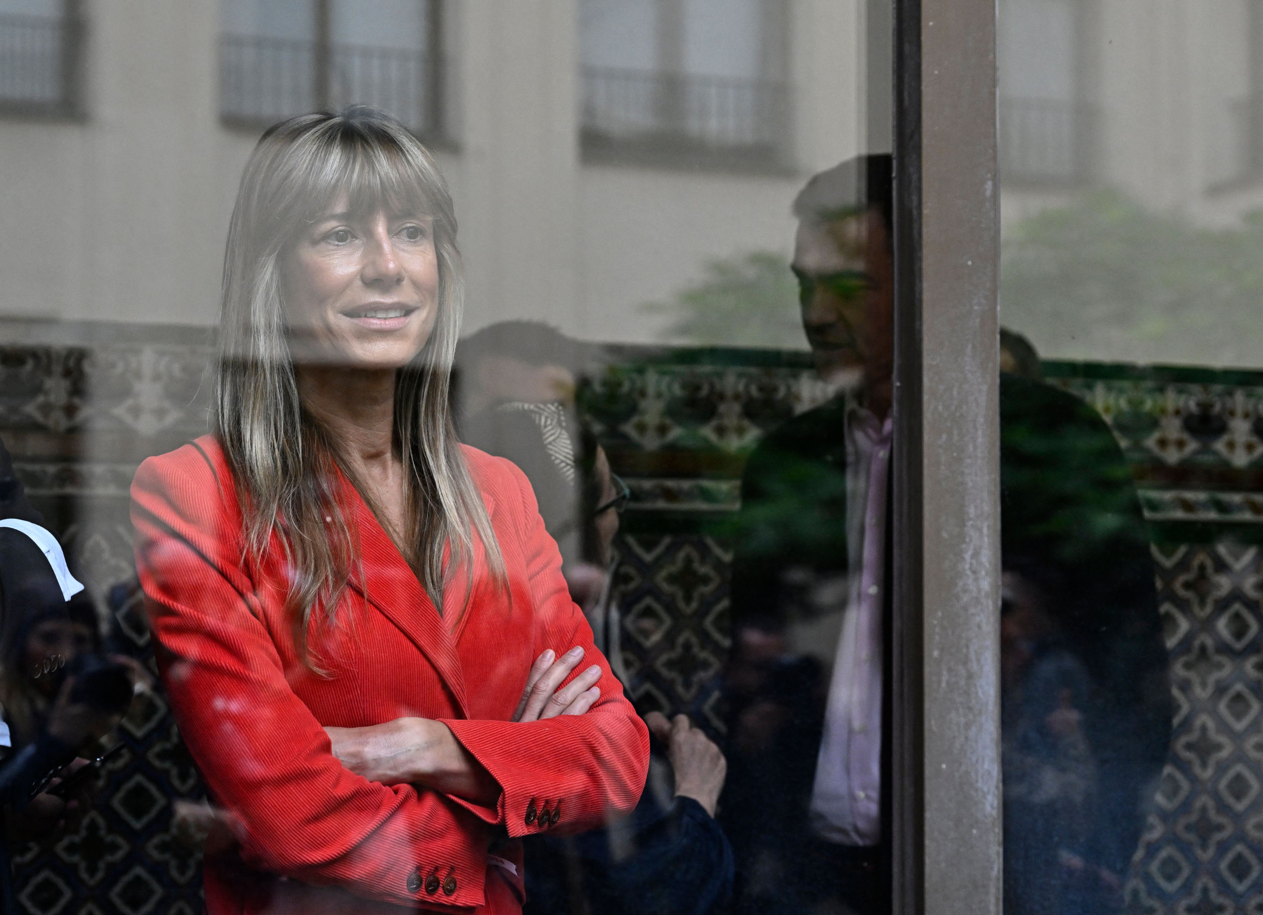 Begoña Gómez pide su absolución